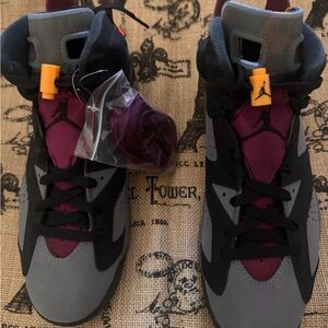 Never Worn Men’s  Jordan  6 Retro in Size 8